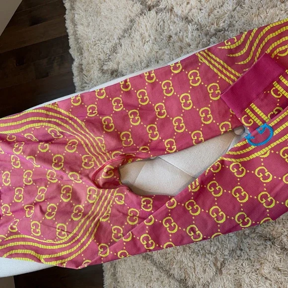 GUCCI Logo Pink Leggings - Picture 12 of 15